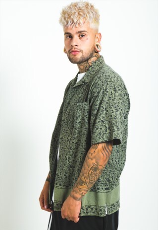 VINTAGE 80S HAWAIIAN SHORT SLEEVE SHIRT/ S6602
