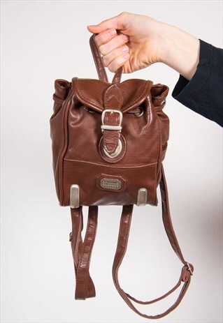 90'S VINTAGE BROWN FAUX LEATHER MINI BACKPACK