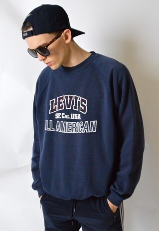 VINTAGE 90S NAVY BLUE LEVIS SWEATSHIRT JUMPER