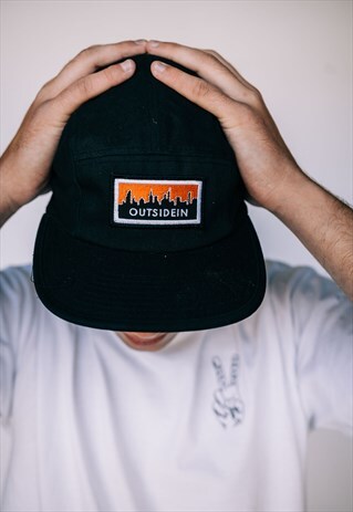 CITYSCAPE 5 PANEL BLACK CAP