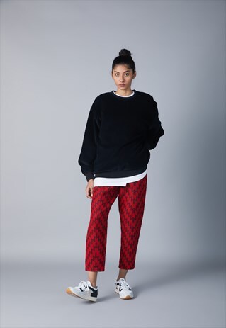 CORDUROY SWEATSHIRT IN BLACK