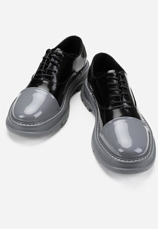 CONTRAST BROGUE SHOES TWO COLOR EDGY SNEAKERS IN BLACK GREY