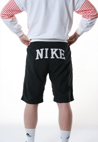 90S VINTAGE NIKE SUMMER RARE SHORTS 13454