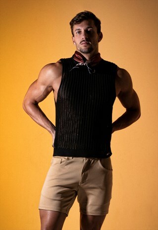 SLEEVELESS KNITTED BLACK CODE 22 TANKTOP