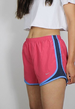 VINTAGE NIKE SHORTS W TICK LOGO FRONT