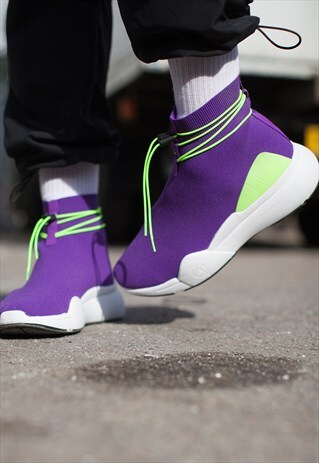 LIGHTWEIGHT STREETWEAR SOCK TRAINERS