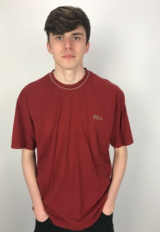 VINTAGE FILA EMBROIDERED T-SHIRT