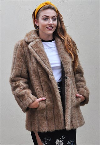 VINTAGE LIGHT BROWN FAUX FUR JACKET / COAT