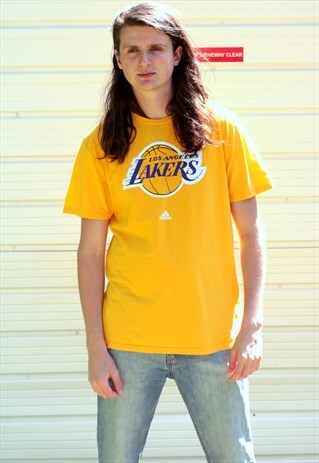 1990'S VINTAGE ADIDAS LA LAKERS T-SHIRT