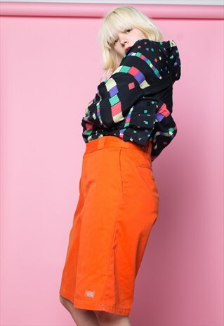 BLACK SHIRT WITH COLOURFUL SQUARE PATTERN L