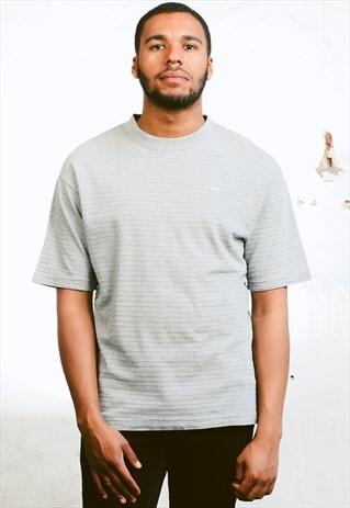VINTAGE LEVIS T-SHIRT
