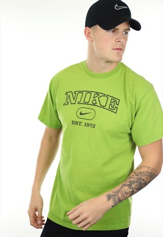 VINTAGE NIKE GRAPHIC PRINT T SHIRT TEE