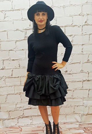 VINTAGE BLACK DRESS