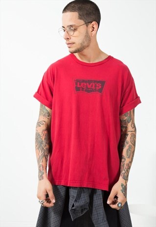VINTAGE 90S LEVI'S SPORT T-SHIRT / S5781