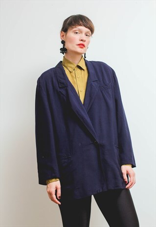 OVERSIZED NAVY BLAZER