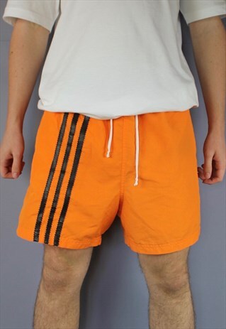 VINTAGE ADIDAS GAZELLE SHORTS IN ORANGE WITH POCKETS, FELT P
