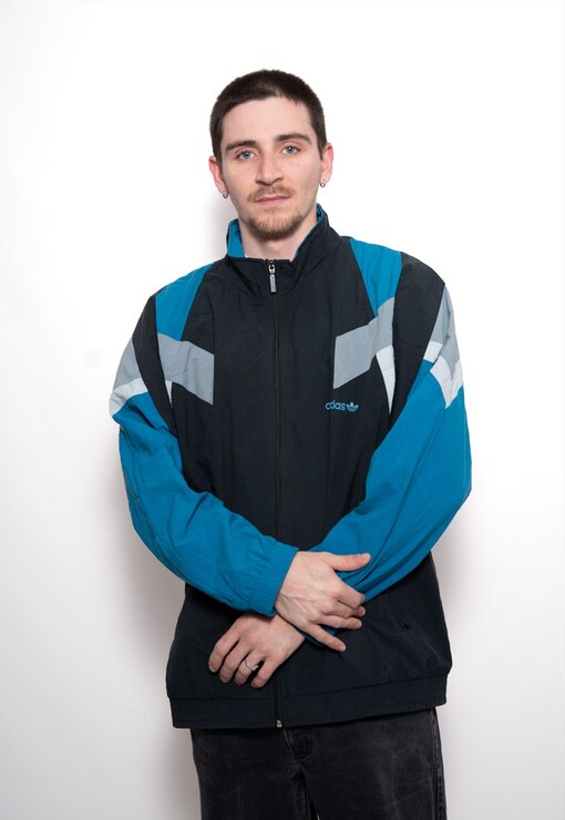 garment image