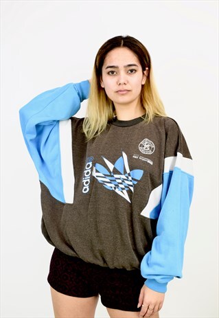 VINTAGE 90'S ADIDAS SWEATSHIRT
