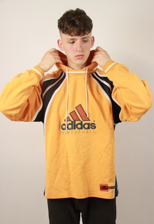 VINTAGE ADIDAS SWEATSHIRT