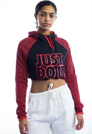 VINTAGE NIKE LOGO REWORKED CROP TOP 90S S 9.2