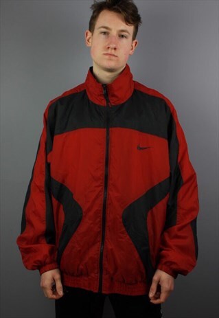 VINTAGE NIKE WINDBREAKER JACKET/COAT IN RED AND XL. FEATURES