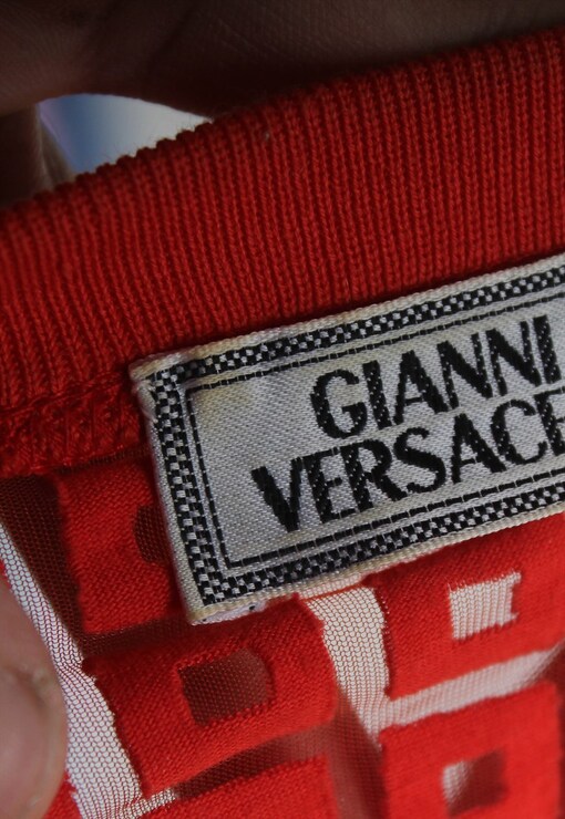 garment image