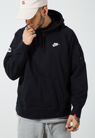 VINTAGE 90S NIKE HOODIE / S3128