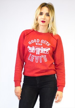 VINTAGE LEVI STRAUSS RED SWEATSHIRT
