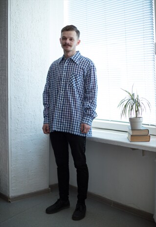 VINTAGE 90'S BLUE/WHITE CHECKED LONG SLEEVE SHIRT