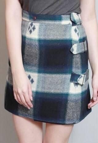 VINTAGE 1990S BLUE, CREAM & GREEN TARTAN KILT SKIRT