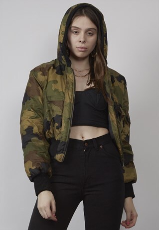 VINTAGE 90'S CAMOUFLAGE CROP HOODED BOMBER JACKET