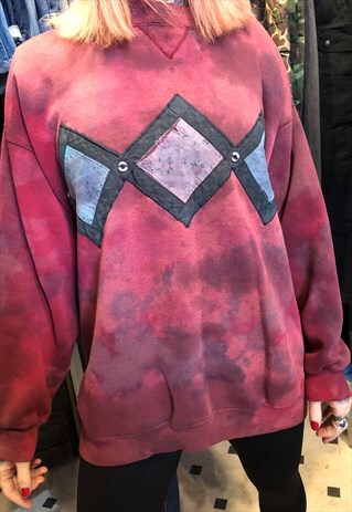 DISTRESSED PATCHWORK TIE DYE CREW SWEATSHIRT
