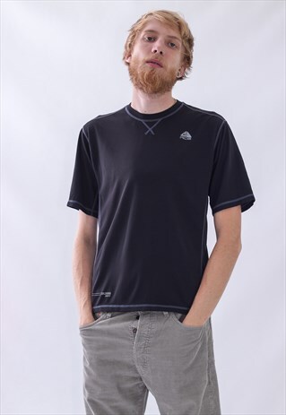VINTAGE MENS NIKE ACG ATHLETIC T-SHIRT