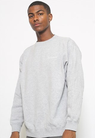 VINTAGE REEBOK SWEATSHIRT