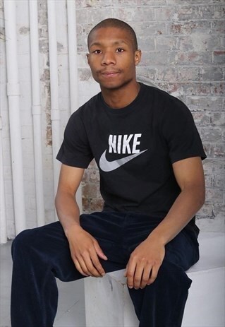 VINTAGE NIKE PRINT LOGO T-SHIRT BLACK