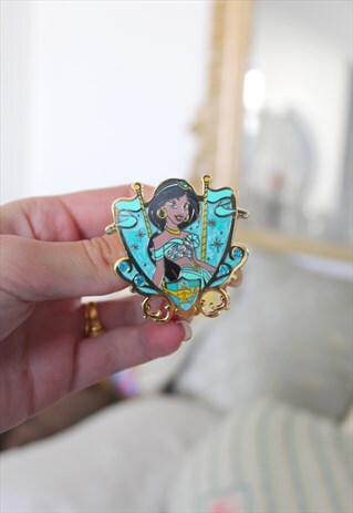 BROOCH PINS DISNEY JASMINE