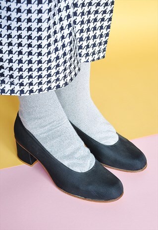 90S MINIMAL TEXTILE PUMPS