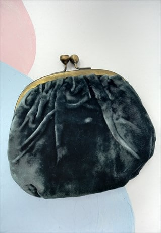 Vintage Look Clutch Bag Blue Crushed Velvet 