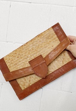 Vintage 70s raffia straw rattan envelope clutch purse