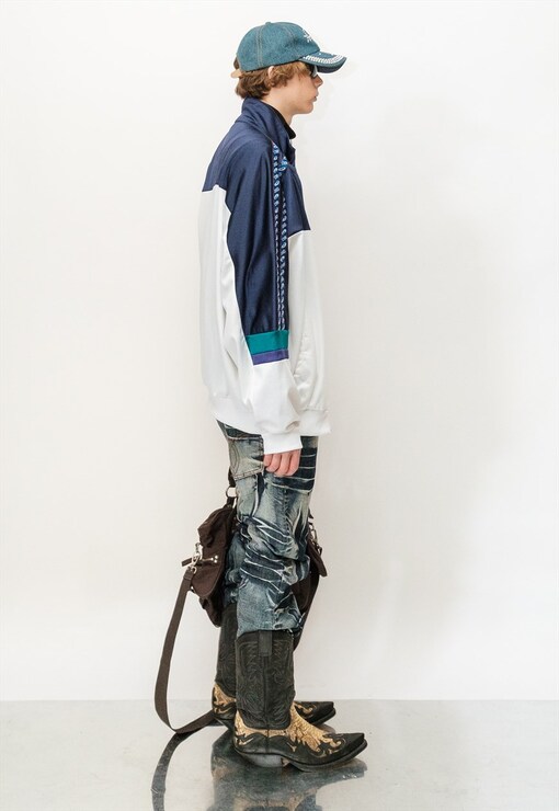 garment image