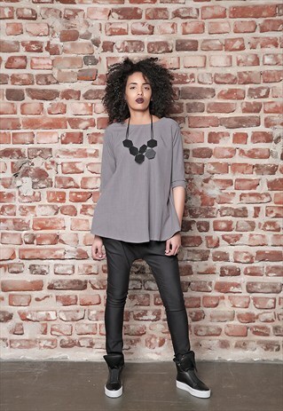 ASYMMETRIC PLUS SIZE V-CUT TUNIC