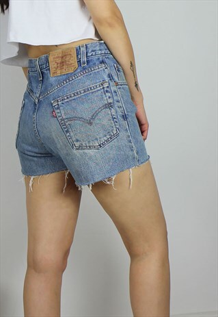 levi distressed jean shorts