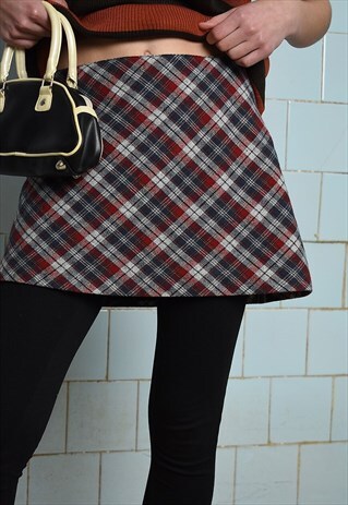 VINTAGE Y2K 90S TWEED TARTAN CHECKED PLAID MINI SKIRT KILT