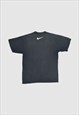 VINTAGE 90S NIKE GRAPHIC PRINT T-SHIRT IN BLACK