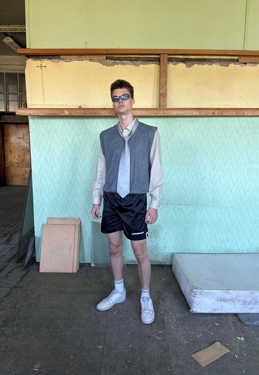 garment image