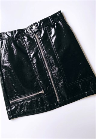 LITTLE BLACK MINI LATEX SKIRT