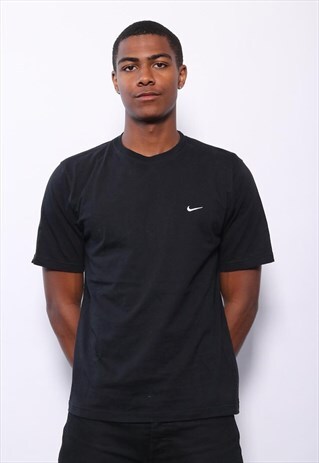 VINTAGE NIKE CHEST LOGO T-SHIRT BLACK