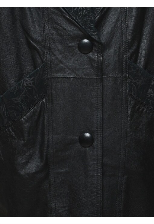 garment image