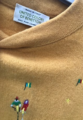 VINTAGE 90'S BENETTON EMBROIDERED PURE WOOL JUMPER
