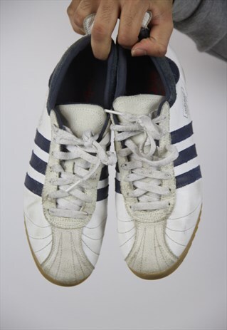VINTAGE ADIDAS CUP 68 WHITE TRAINERS